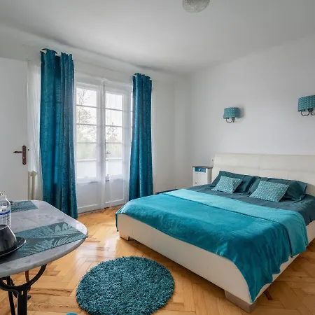 Feriehus Maison Labouheyre, 7 Pieces, 10 Personnes - Fr-1-50-104