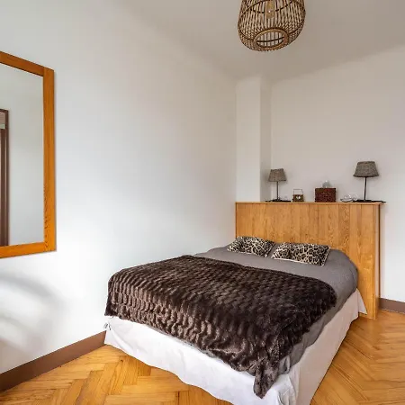 Maison Labouheyre, 7 Pieces, 10 Personnes - Fr-1-50-104 Feriehus
